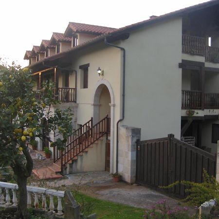 Apartamentos La Cena Novales Exterior photo