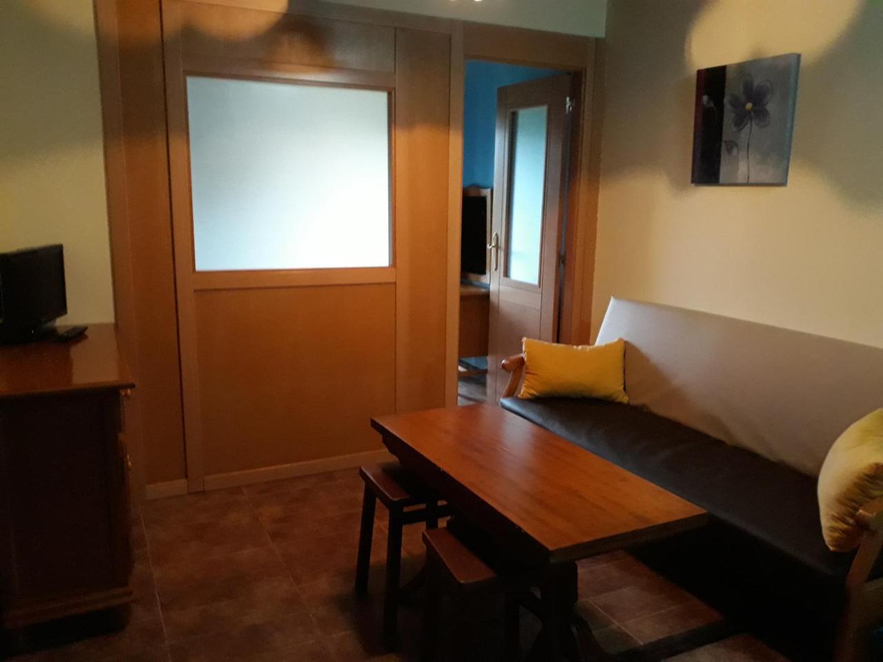 Apartamentos La Cena Novales Exterior photo